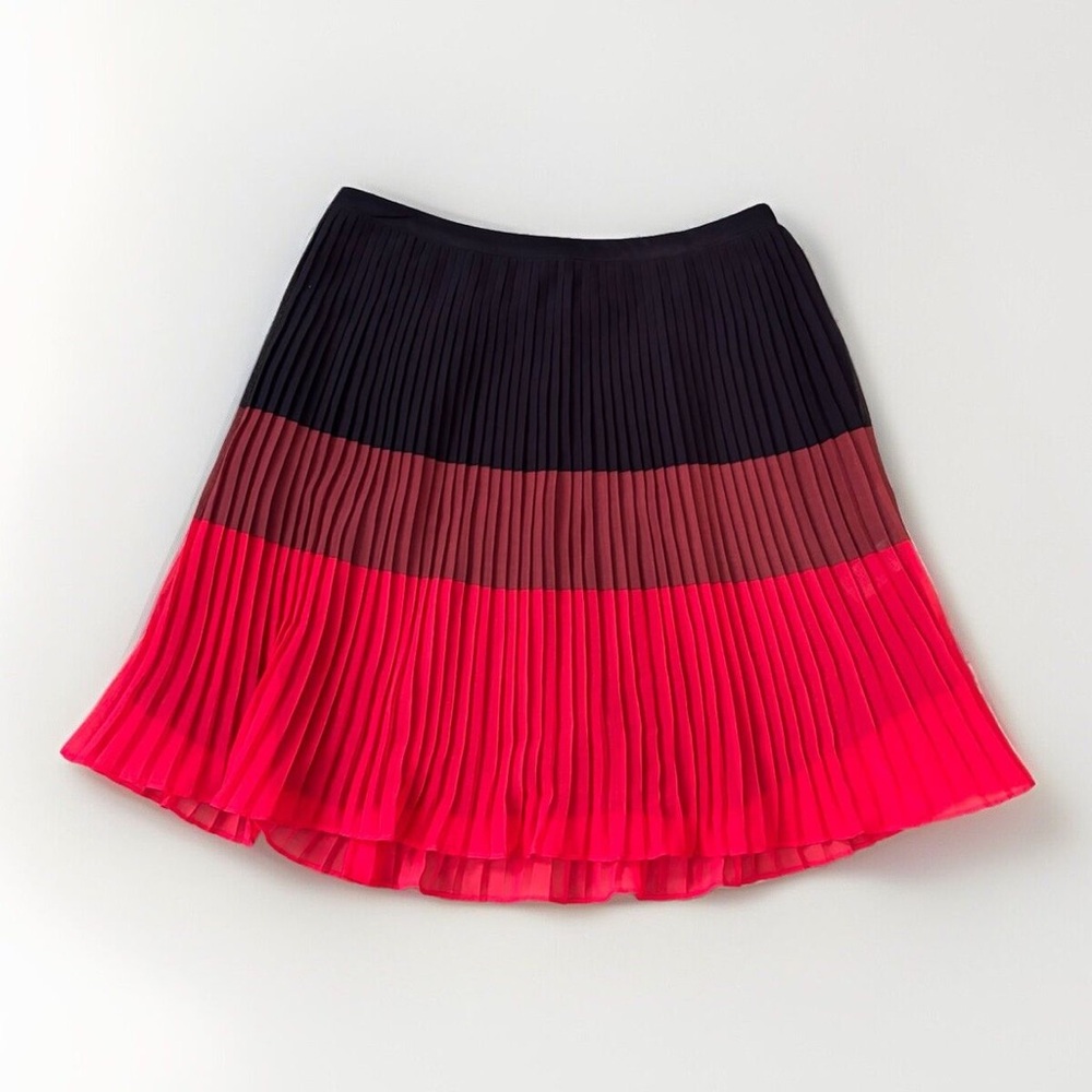 French connection - pleated skirt